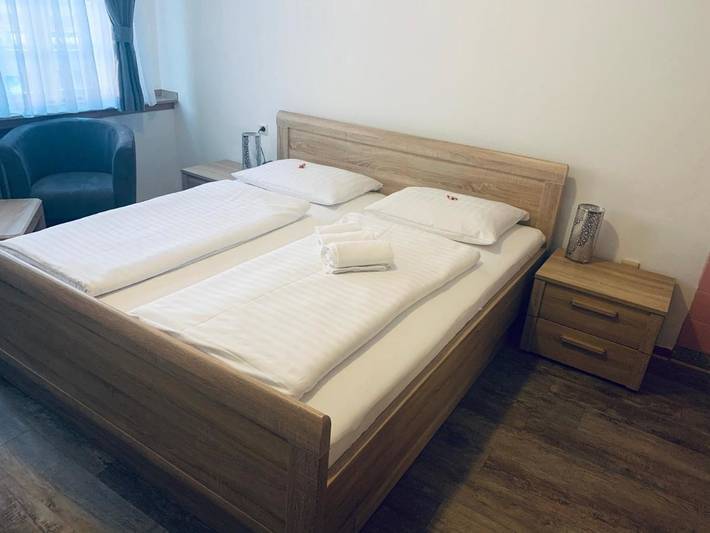 Hotel für 2 Personen in Bergheim
