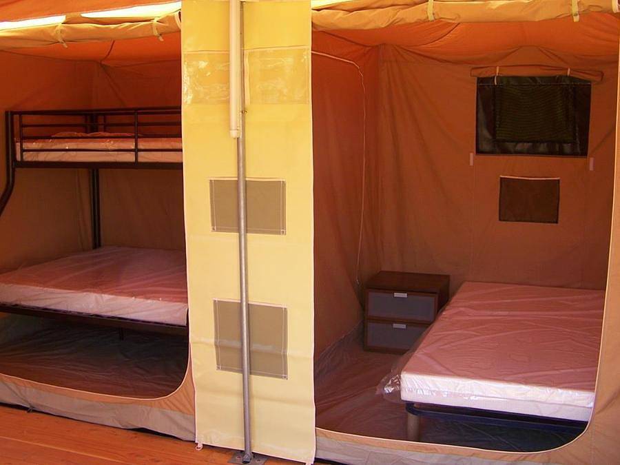 Camping Les Hortensias - Bungalow toilé 5 personnes - (sans sanitaires) in Rosières (Ardèche), Parc naturel régional des Monts d'Ardèche