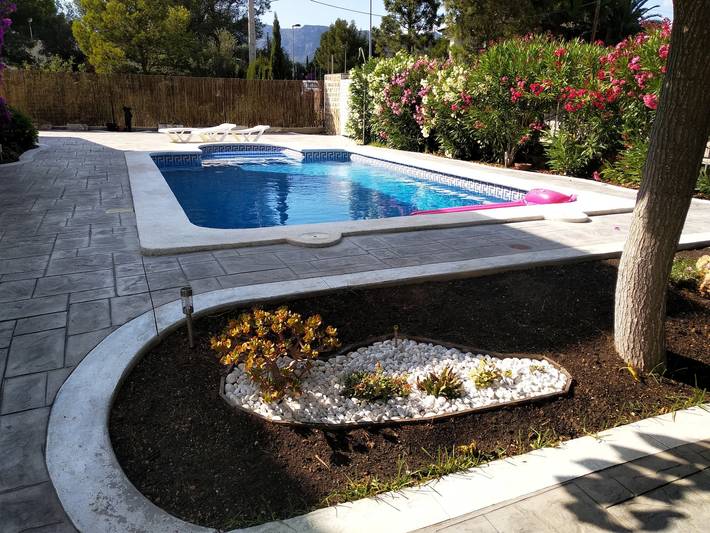 Villa pour 10 personnes, avec piscine et jardin à Calafat