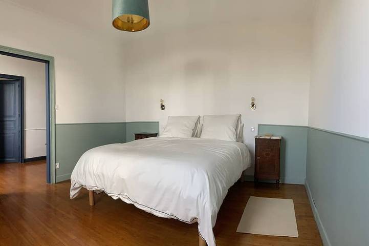 Location de vacances pour 8 personnes, avec jardin et terrasse à Saint-Puy - 2