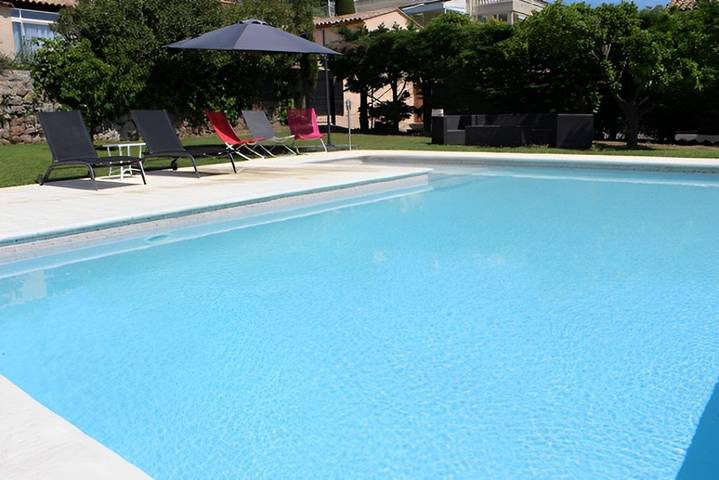 Chambre d’hôte pour 2 personnes, avec jardin et piscine dans les Alpes maritimes - 2
