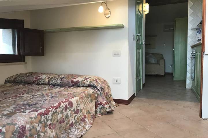 Appartamento intero, Attico monolocale in centro con terrazza panoramica su centro storico in Oristano, Campidano