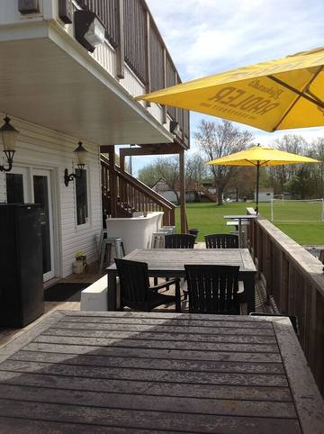 Vacation House for 40 Guests in Niagara Falls, Ontario, Picture 4