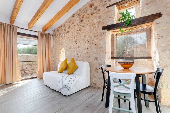 Gîte pour 2 personnes, avec jardin ainsi que piscine et terrasse à Costitx - 2