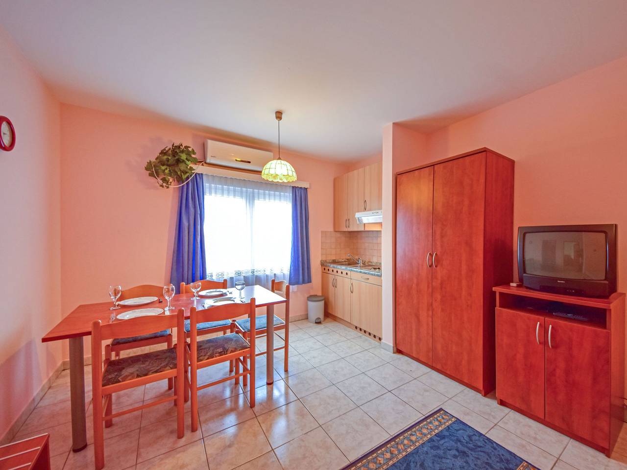 Apartamento entero, Delfin in Cesarica, Parque Natural del Velebit