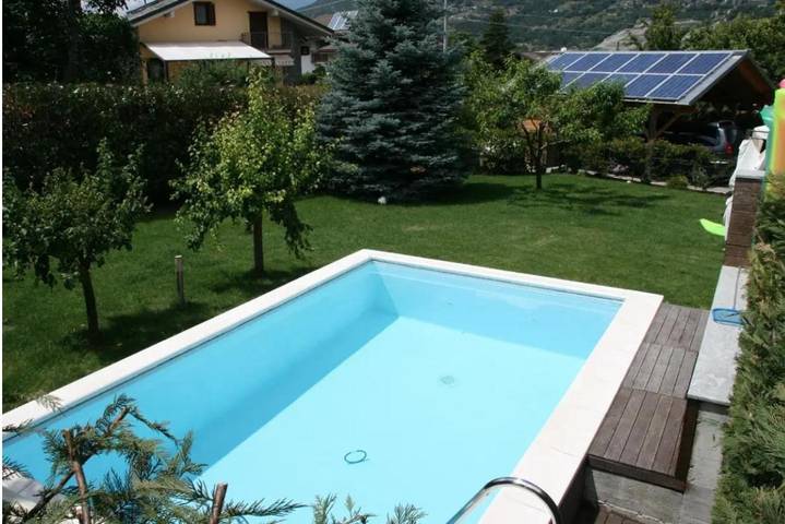 Location de vacances pour 4 personnes, avec Terrasse et Jardin dans Fénis