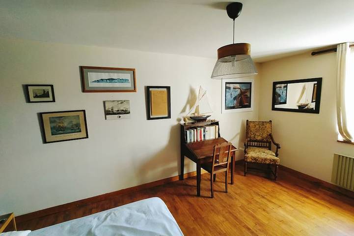 Location de vacances pour 6 personnes, avec jardin à Guerlesquin - 4