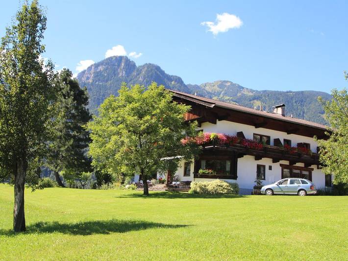 Ganze Ferienwohnung, Appartements Christoph - Appartement Christoph in Kramsach, Kaisergebirge