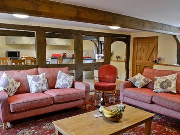 Holiday Rental for 6 People in Herefordshire, West Midlands, Photo 2