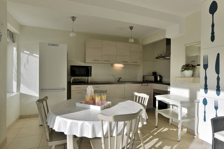 Gîte pour 4 personnes, avec terrasse dans Lamballe-Armor - 4