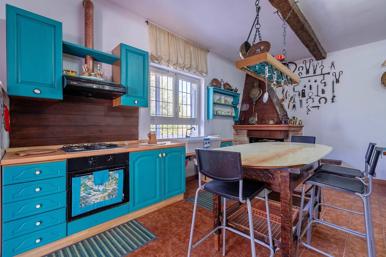 Appartement entier, Maison de Vacances 'Il Casale Del Giglio' avec Vue sur la Mer, Terrasse Commune et Jardin Privé in Sorso, Province de Sassari
