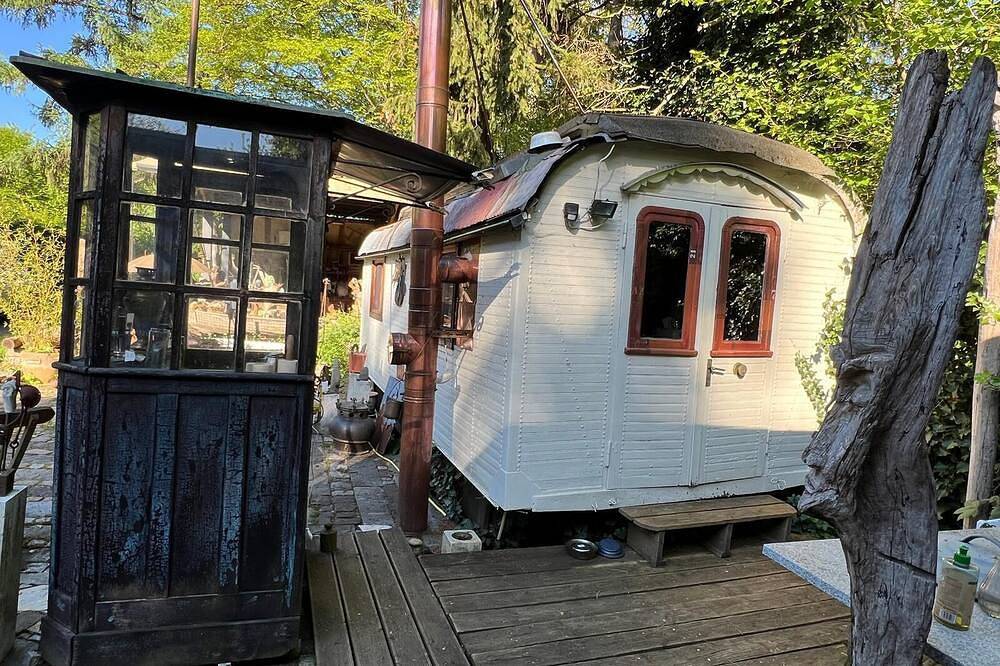Wohnen im historischen Zirkuswagen in Bad Waldsee, Oberschwaben