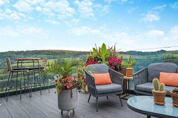 Cottage for 10 People in Isle of Wight, South East England, Photo 1