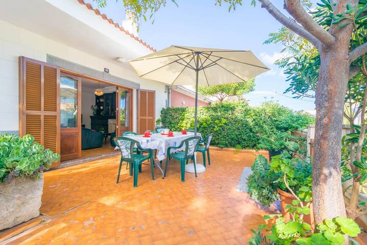 Chalet für 9 Personen, mit Terrasse in Can Picafort