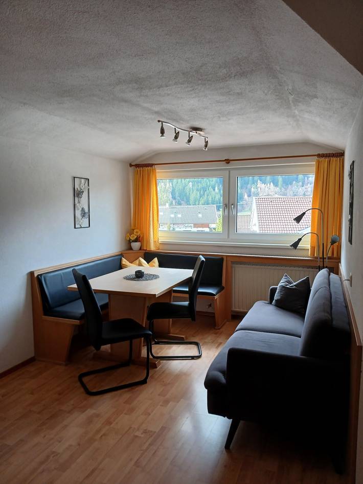 Ganze Ferienwohnung, Appartement/Fewo 65 m² in Stubaier Alpen, Neder