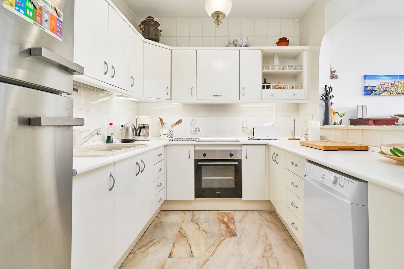 Entire apartment, Apartment 'Burriana' with Sea Views, Wi-Fi and Air Conditioning in Playa de Burriana, Nerja