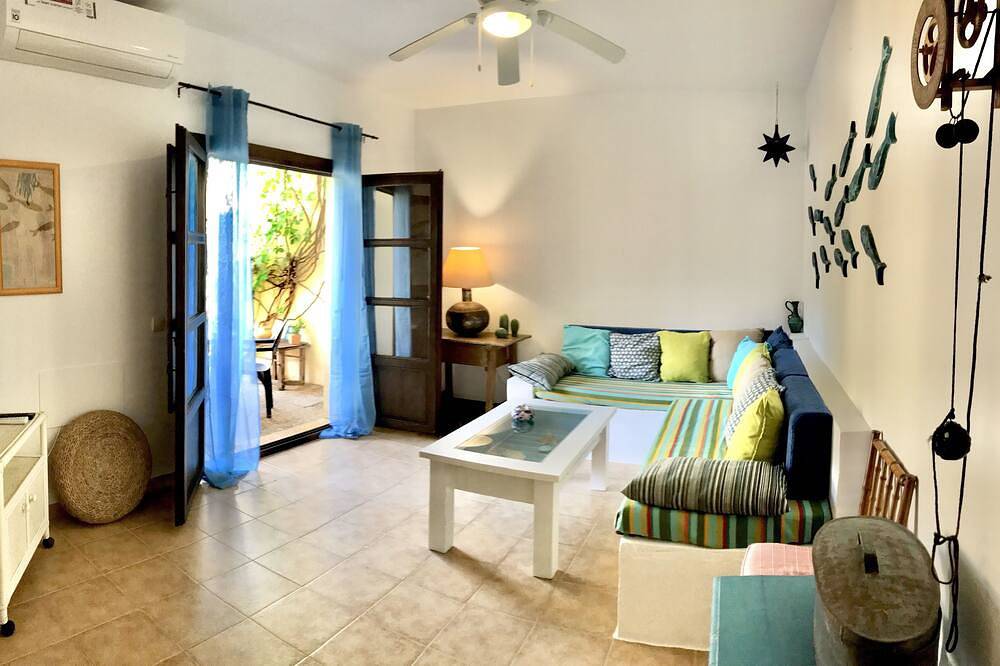Entire apartment, La Chumbera baja ideal for families in San José (Almeria), Níjar
