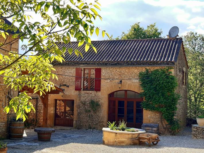 Gîte pour 5 personnes, avec piscine