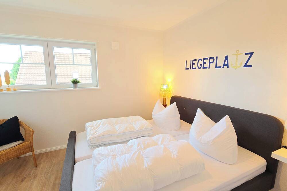 Wunderschönes 220qm Ferienhaus \"Lille Hus\" mit Sauna und Hot-Tub - Urlaub mit bi in Blekendorf, Hohwachter Bucht