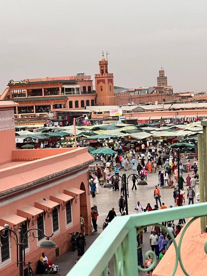Gîte pour 4 personnes, avec terrasse et vue dans Jemaa el-Fnaa