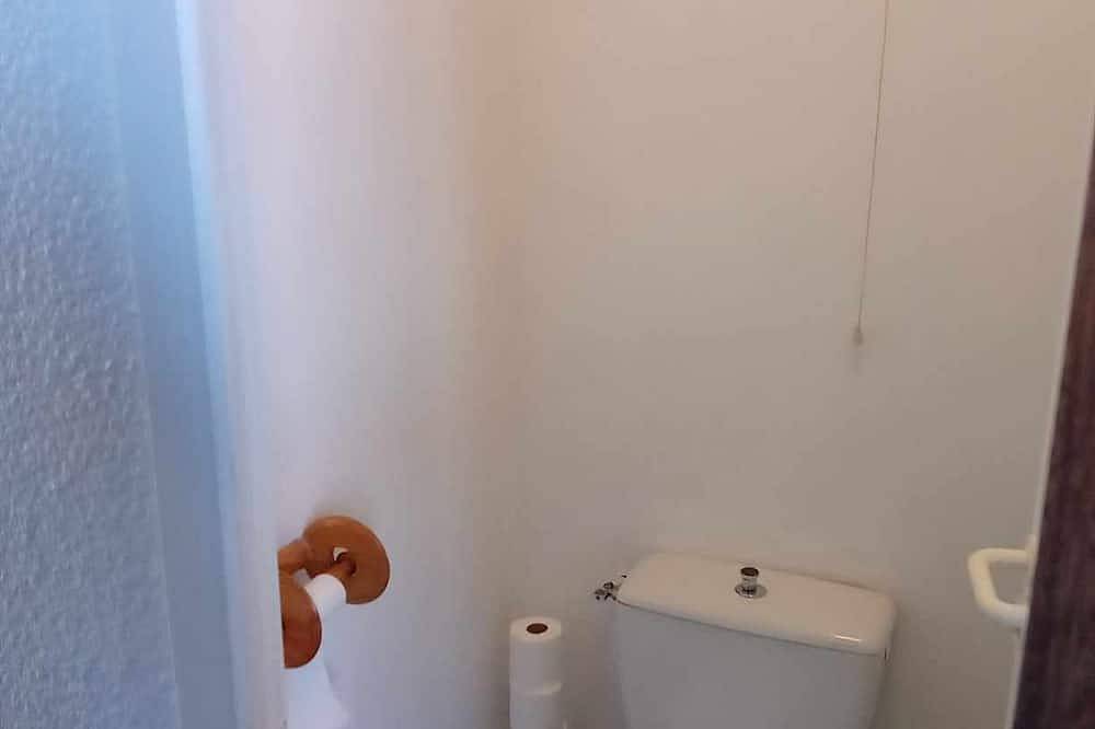 Apartamento entero, Studio Lumineux 27m2, Idéalement Placé Dans le Centre. Balcon et Jardin Privatif in Périgueux, Périgord Blanc