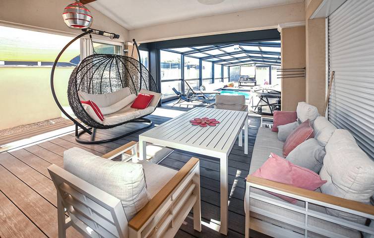 Location de vacances pour 2 personnes, avec piscine et sauna ainsi que jardin et terrasse à Carpentras - 4