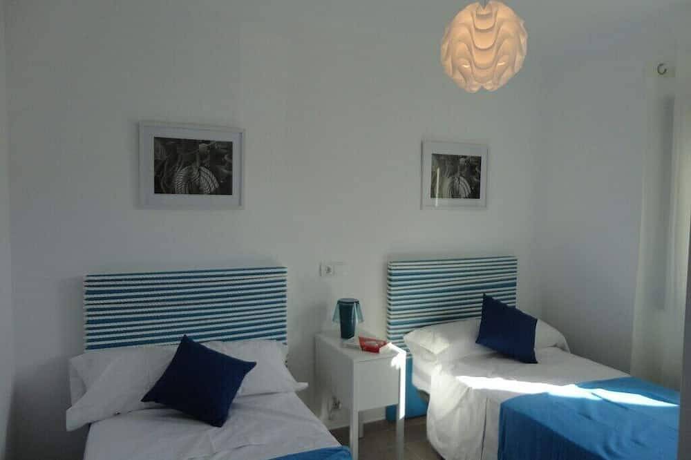 Apartamento entero, Apartamento familiar A/C Terraza y Wifi. Cerca de la playa y del pueblo in Puerto de Pollensa, Pollença
