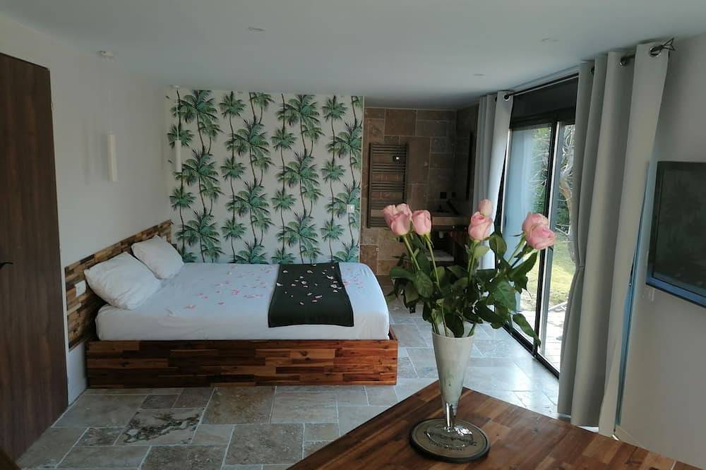 Appartement entier, Hautde gamme calme, sécurisé, salle de sport, boules,vélos, piscine, Spa Sauna in Heyrieux, Région de Vienne