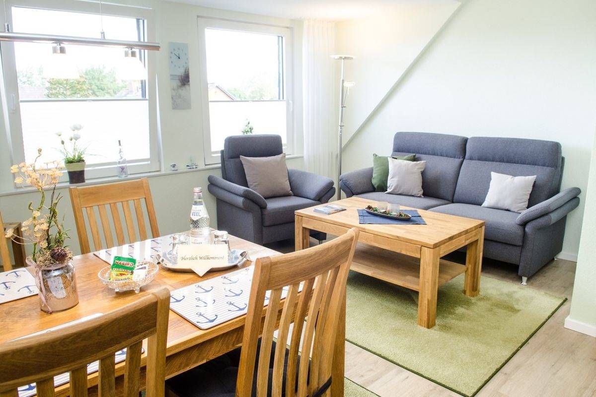 Hel ferielejlighed, Ferienwohnungen Jensen - holiday flat "Die Flut" - 2-rooms in Lund (Husum), Husum (Slesvig)