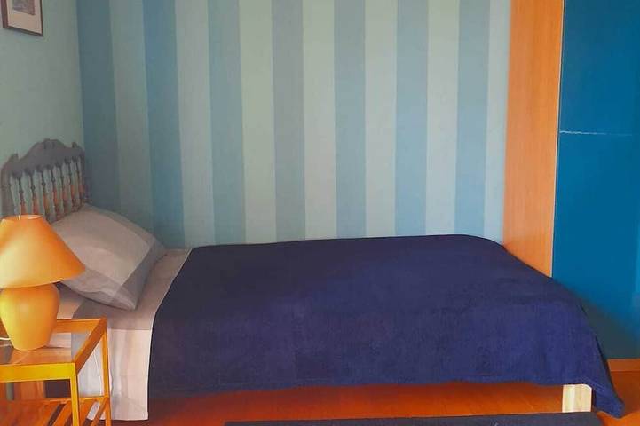 Gîte pour 4 personnes, avec jardin à Gavirate - 3