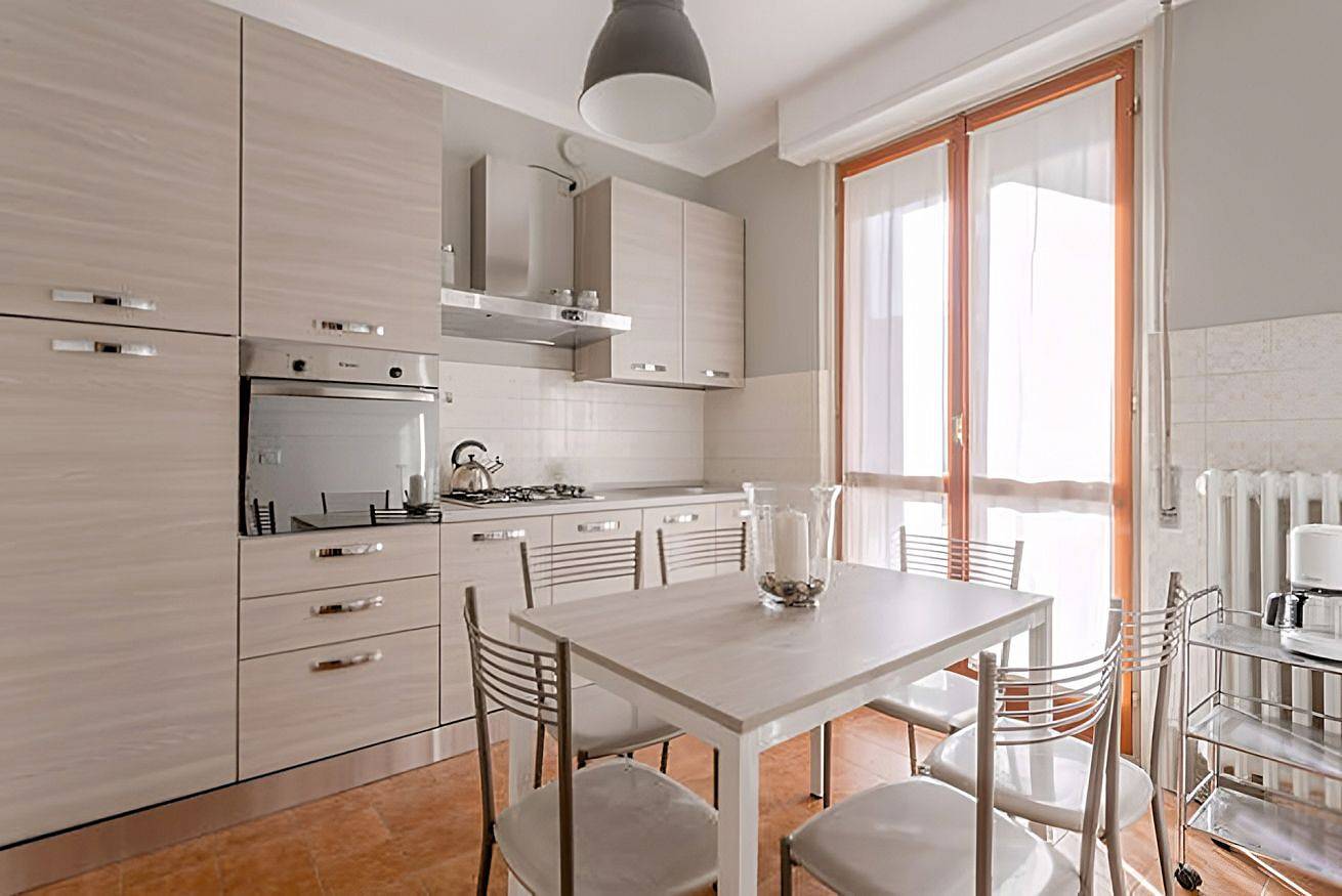 Appartamento intero, Natural Chic in Desenzano del Garda, Prealpi Gardesane