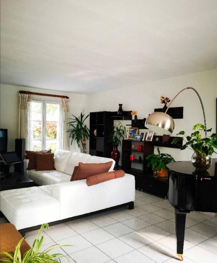 Gîte pour 2 personnes, avec jardin et vue à Bussy-Saint-Georges - 4