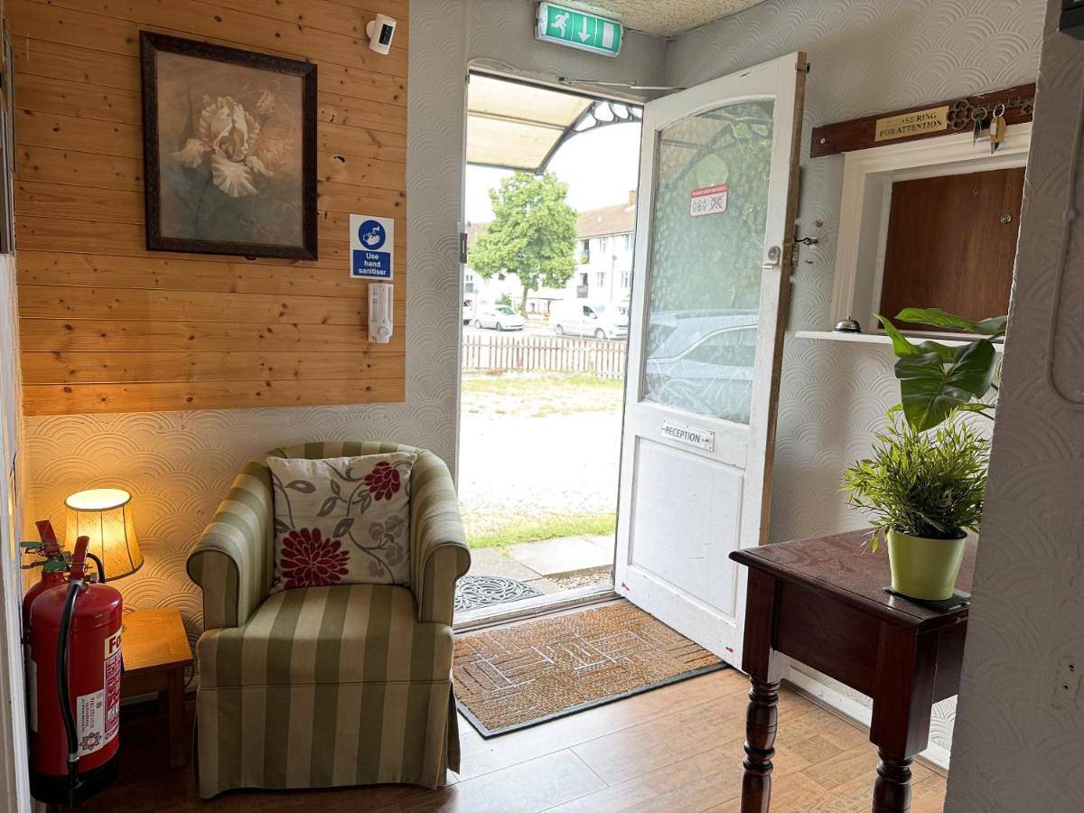Charde Guest House in Birmingham, Birmingham Area