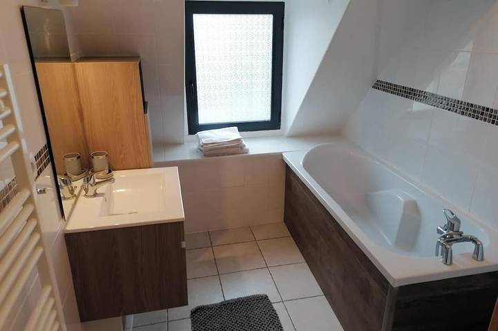 Location de vacances pour 4 personnes, avec jardin à Sainte-Geneviève-lès-Gasny - 4