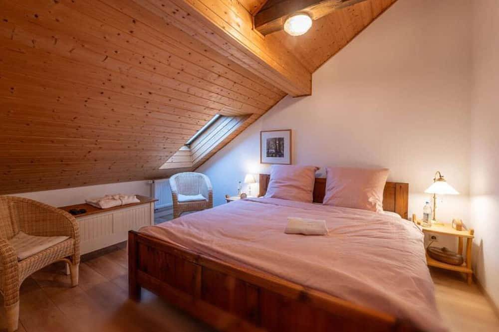 Ganze Wohnung, Charmante Ferienwohnung im Vorderen Bayerischen Wald. Haustierfreundlich! in Wiesenfelden, Ostbayern