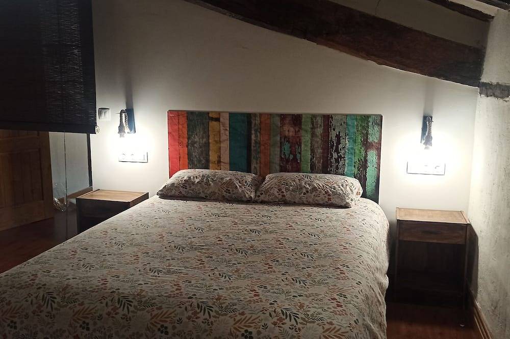 Selbstversorger Jaxo Etxea für 10 Personen in Iza, Navarra Provinz