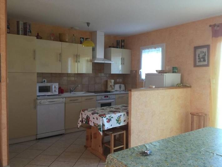 Location de vacances pour 4 personnes, avec terrasse dans Office De Tourisme De Longeville Sur Mer - 3
