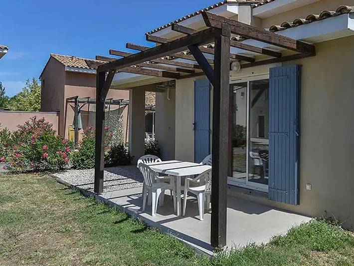 Location de vacances pour 4 personnes, avec bassin pour enfant à Saint-Saturnin-lès-Avignon - 2