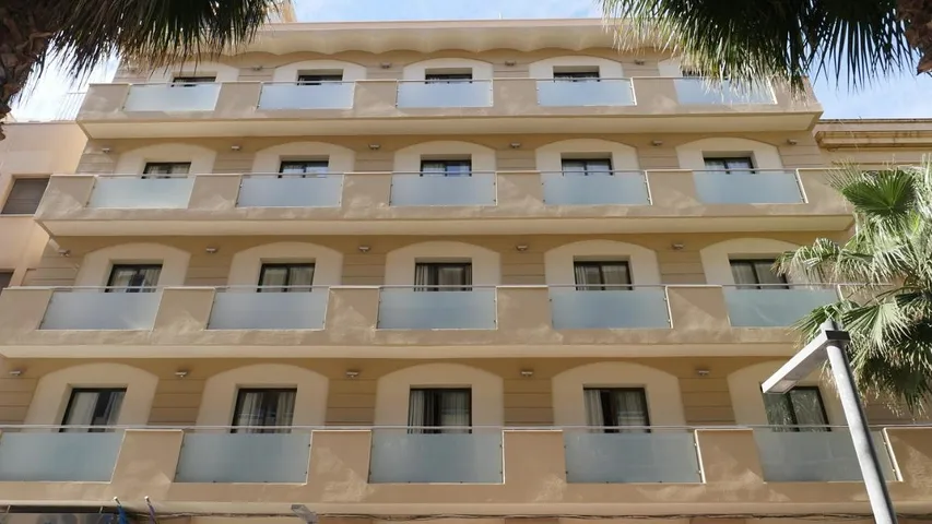Hotel para 2 personas, con terraza - 1