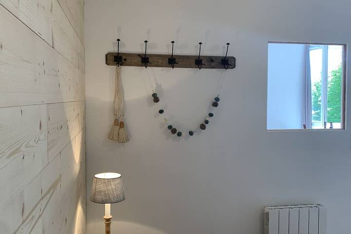 Gîte pour 2 personnes, avec jacuzzi et jardin à Collonges - 4