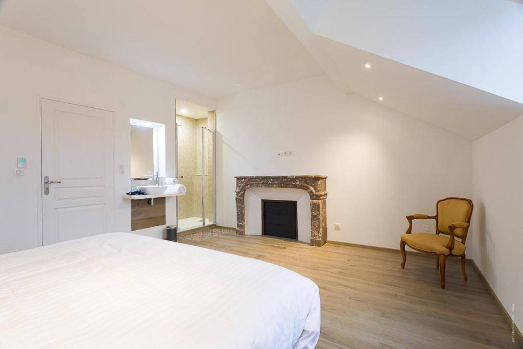 Deluxe Double Room in Châlons-en-Champagne, Marne