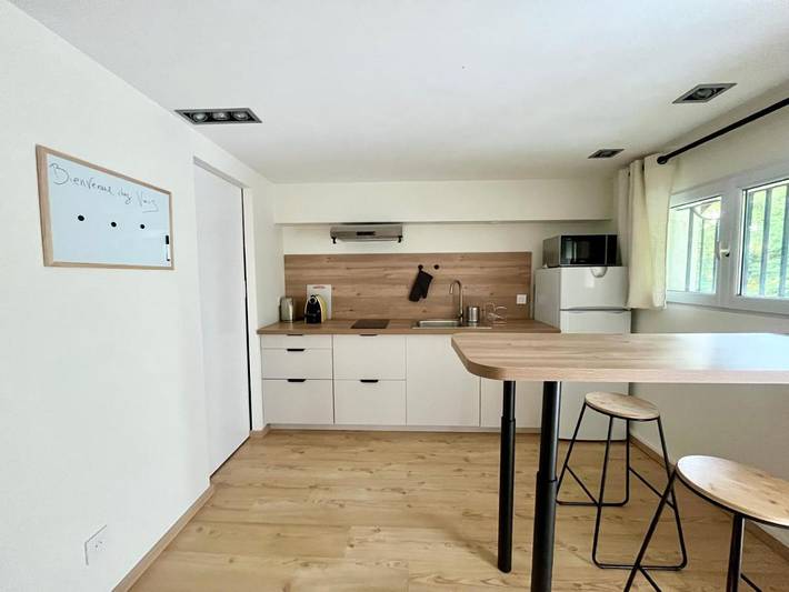 Gîte pour 2 personnes, avec jardin et balcon à Herbeys