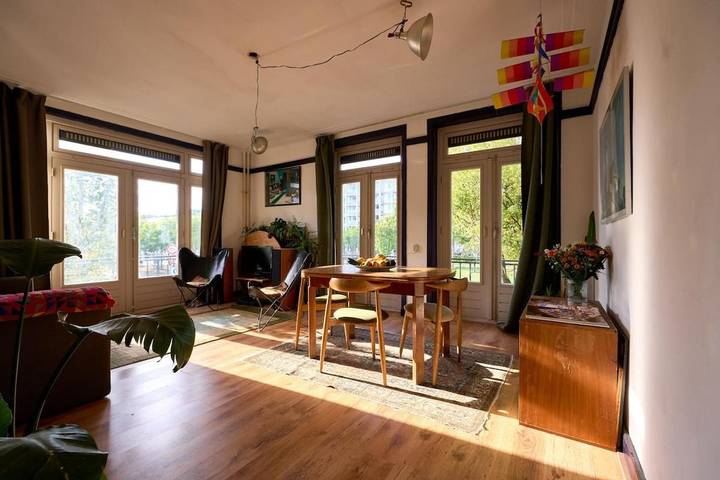 Vakantieappartement voor 4 personen, met balkon en uitzicht in Amsterdam Zuid