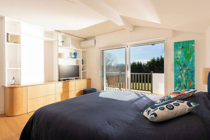 Location de vacances pour 12 personnes, avec jardin à Bassussarry - 2