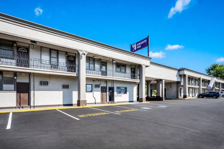 Hotel para 4 personas, con jacuzzi - 1