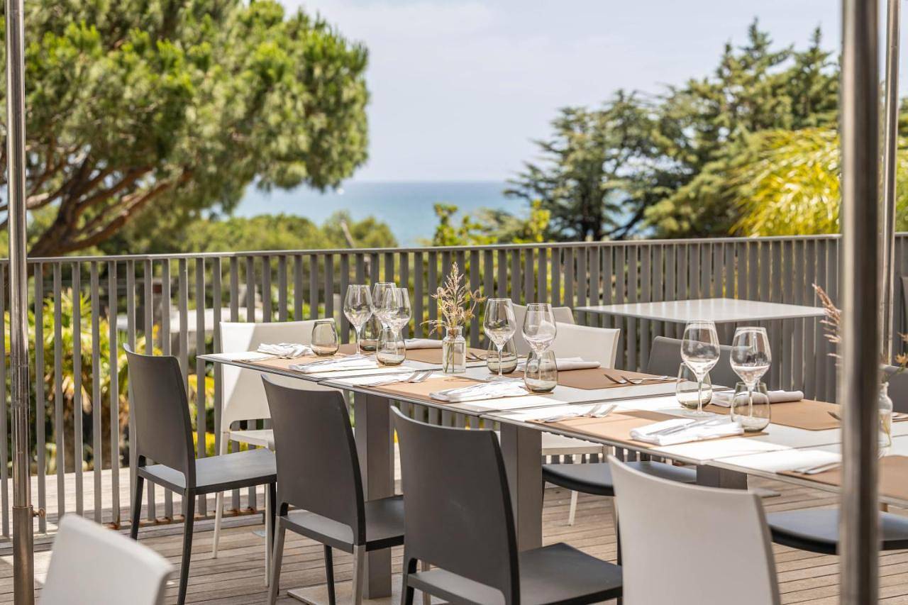 Grand Hotel Du Golfe - Spa & Restaurant in Côte Vermeille, Argelès-sur-Mer