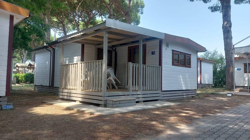 Holiday home for 5 people with hot tub in Cavallino, Cavallino-Treporti