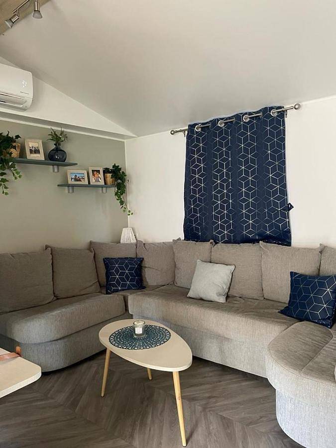 Camping pour 8 personnes à Soulac-sur-Mer - 3