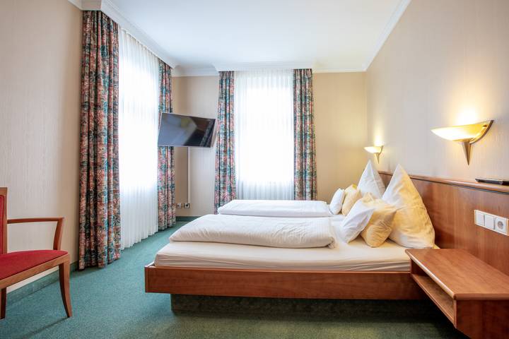 Ferienwohnung für 6 Personen, mit Balkon in Bad Kissingen - 2