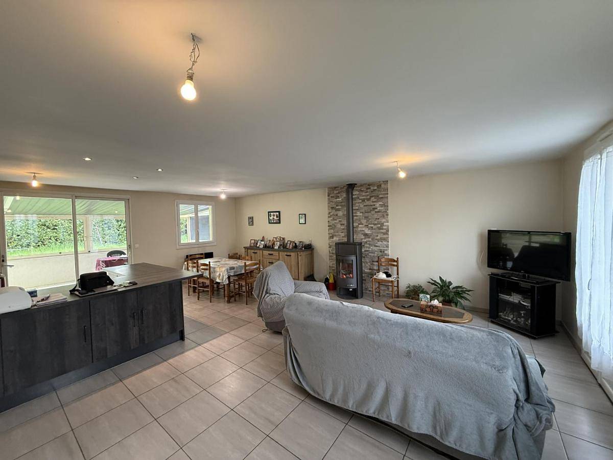 Holiday Home in Marigné-Laillé, Sarthe
